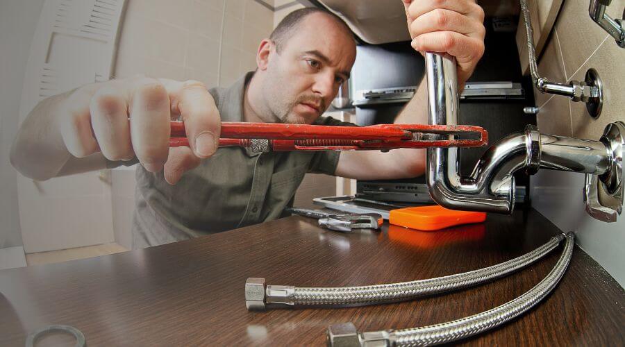 Local expert plumbing services in Lyons, OH